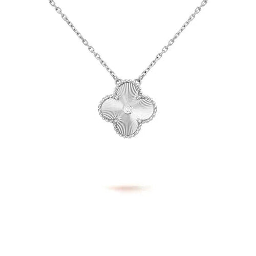 [Bling Jewelrys ]CLOVER  15MM DIAMOND LASER NECKLACE SILVER