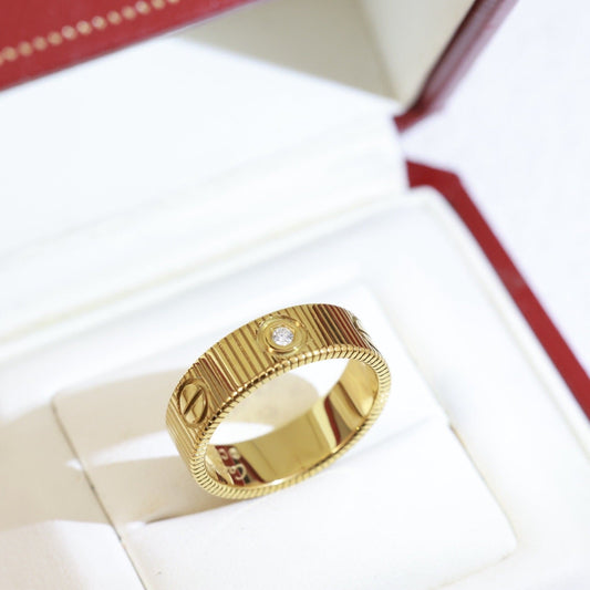 [Bling Jewelrys]LOVE 6.5MM UNLIMITED 3 DIAMONDS RING