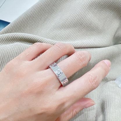 [Bling Jewelrys]LOVE 6.5MM UNLIMITED 3 DIAMONDS RING