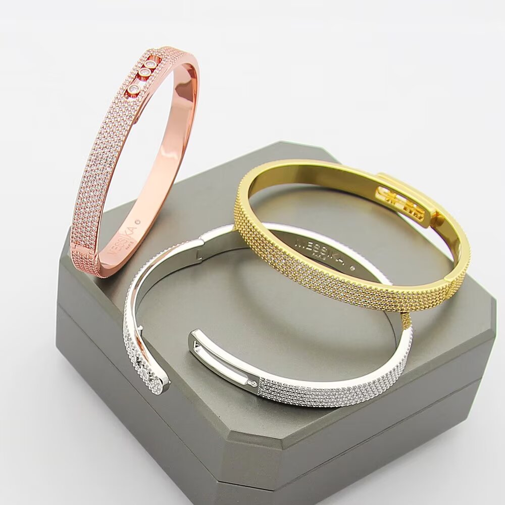 [Bling Jewelrys]Move Noa Full Pav¨¦ Diamond Bangle Bracelet