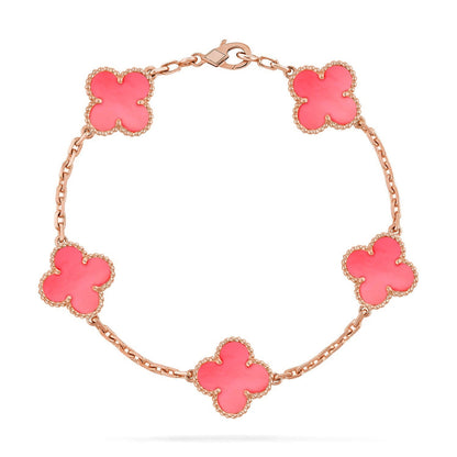 {
  "Bling Jewelrys": "ブリングジュエリー",
  "CLOVER 5 MOTIFS": "クローバー 5モチーフ",
  "PINK MOP BRACELET COLLECTION": "ピンクMOPブレスレットコレクション"
}