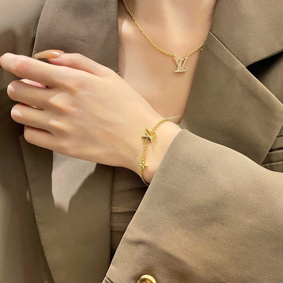 [Bling Jewelrys ]LOGO STAR MOTIF GOLD BRACELET