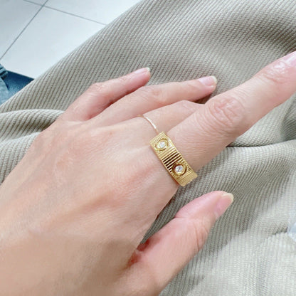 [Bling Jewelry] ラブ 6.5mm アンリミテッド 6ダイヤモンド リング