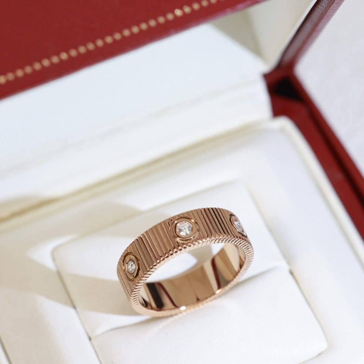 [Bling Jewelry] ラブ 6.5mm アンリミテッド 6ダイヤモンド リング