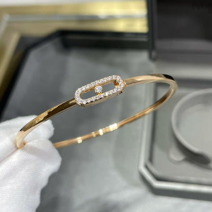 {
  "Bling Jewelrys": "ブリングジュエリー",
  "Move Uno pavé flex bangle medium": "Move Uno パヴェ フレックス バングル ミディアム"
}