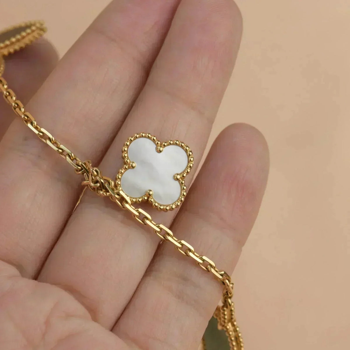 [Bling Jewelrys] LUCKY SPRING ARMBAND MIT 5 MOTIVEN IN GOLD