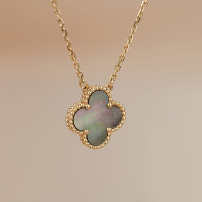 {
"Bling Jewelrys ": "Bling Jewelry ",
"CLOVER 15MM  GRAY MOTHER OF PEARL NECKLACE": "KLEEBLATT 15MM GRAUE PERLMUTTKETTE"
}