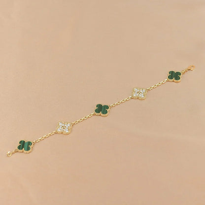 {
  "Bling Jewelrys ": "Bling Jewelrys ",
  "CLOVER  5 MOTIF MALACHITE BRACELET COLLECTION": "KLEEBLATT 5-MOTIV MALACHIT-ARMBAND KOLLEKTION"
}