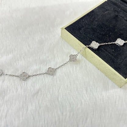[Bling Jewelrys ]CLOVER 6 MOTIF DIAMOND BRACELET