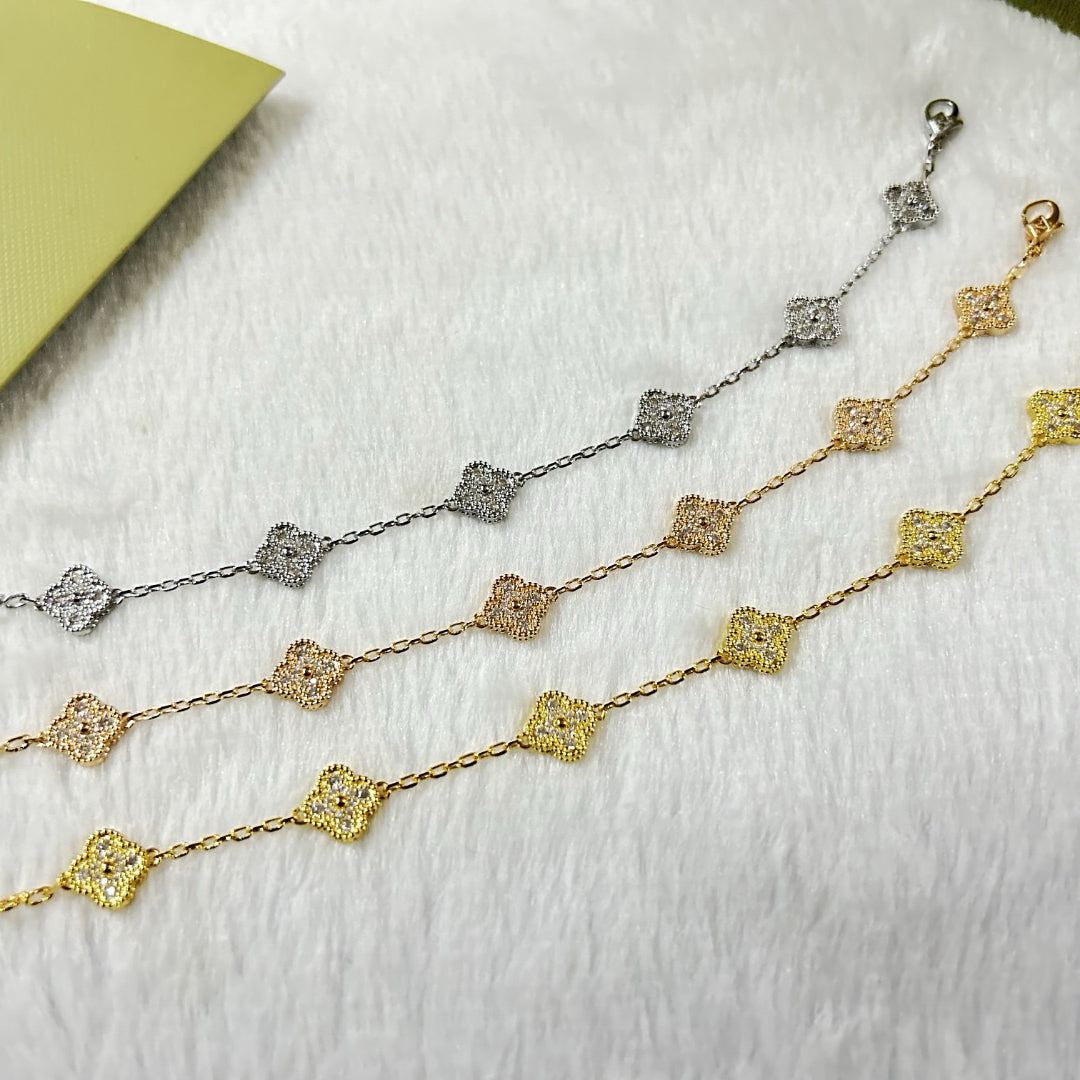 [Bling Jewelrys ]CLOVER 6 MOTIF DIAMOND BRACELET