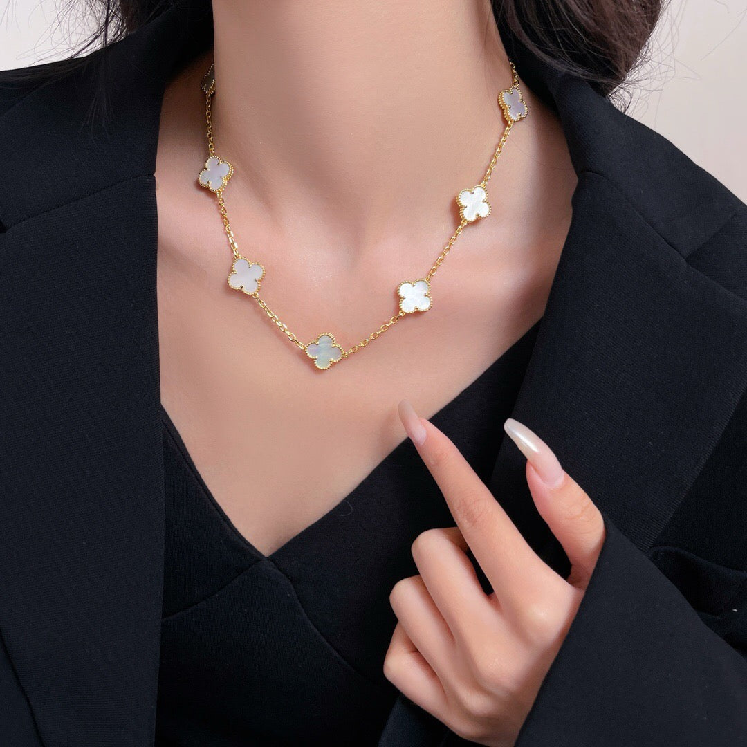 [Bling Jewelrys ]CLOVER 10 MOTIFS WHITE MOTHER OF PEARL NECKLACE