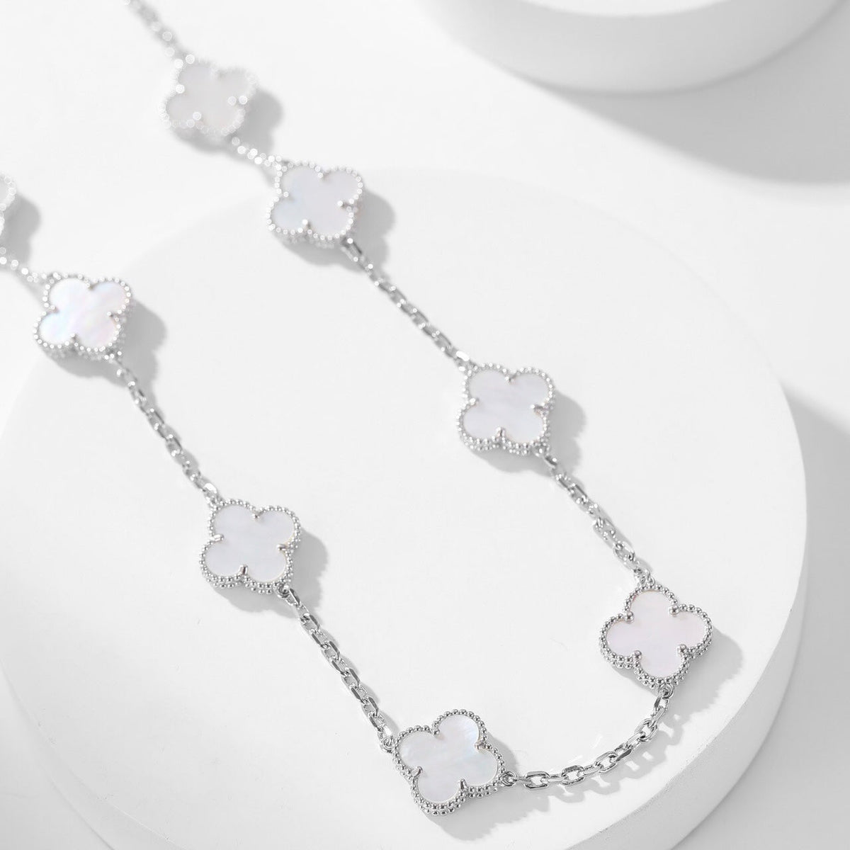 [Bling Jewelrys ]CLOVER 10 MOTIFS WHITE MOTHER OF PEARL NECKLACE