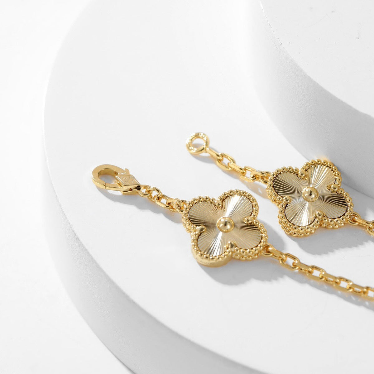 [Bling Jewelry] KLEEBATT-HALSKETTE MIT 10 LASER-MOTIVEN