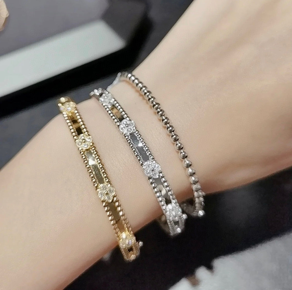 [Bling Jewelrys ]CLOVER BRACELET 4MM DIAMONDS