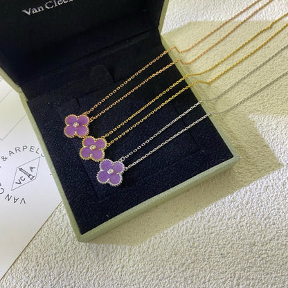 [Bling Jewelry] 15MM KLEEBATT-HALSKETTE MIT DIAMANT IN LILA/VIOLETT