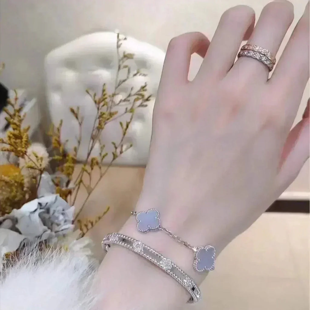 [Bling Jewelrys ] CLOVER 5 MOTIF PURPLE CHALCEDONY BRACELET COLLECTION