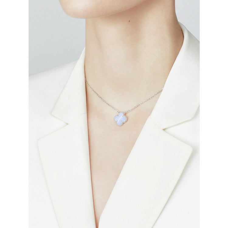 [Bling Jewelrys] KLEEBATT 15MM BLAUER CHALCEDON HALSKETTE SILBER