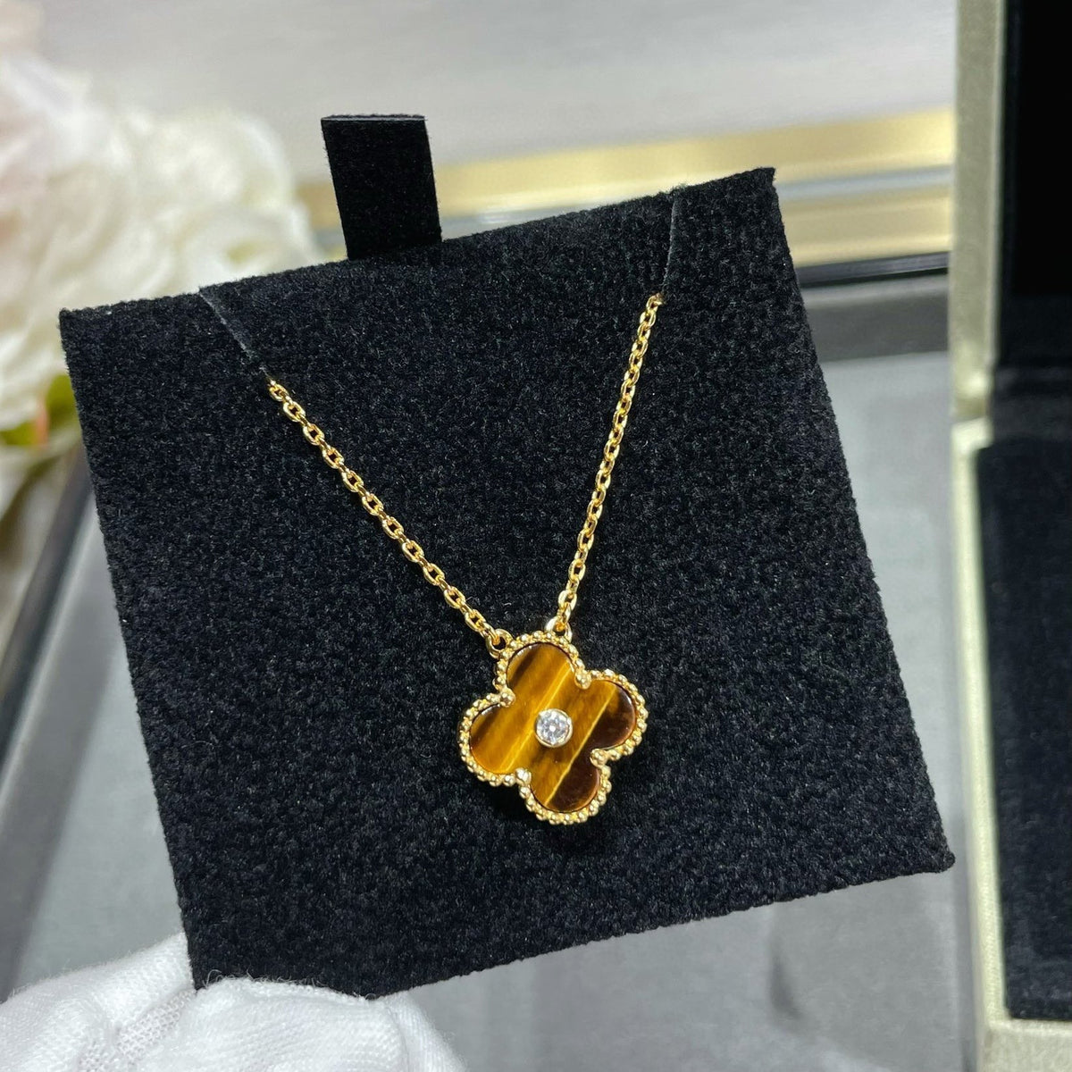 [Bling Jewelrys] KLEEBLATT 15MM DIAMANT UND GELBES TIGERAUGE ACHAT Halskette