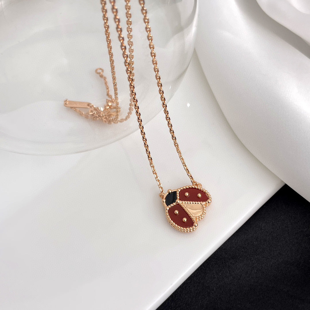 [Bling Jewelrys ]LUCKY  CARNELIANS LADYBUG NECKLACE