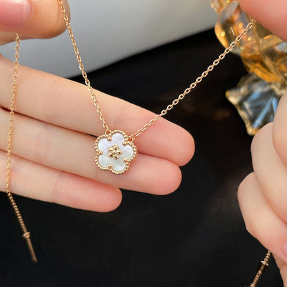 {
"Bling Jewelrys": "Bling Jewelry",
"LUCKY WHITE MOP PLUM BLOSSOM NECKLACE": "GLÜCKSBRINGER PFLAUMENBLÜTEN-HALSKETTE AUS WEISSEM PERLMUTT"
}