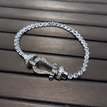 [Bling Jewelrys] GROSSES HORSESHOE-TENNISARMBAND MIT VOLLBESATZ