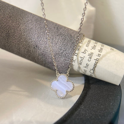 [Bling Jewelrys] KLEEBATT 15MM BLAUER CHALCEDON HALSKETTE SILBER