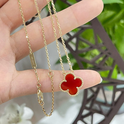 [Bling Jewelrys ]CLOVER 15MM CARNELIAN SINGLE FLOWER NECKLACE