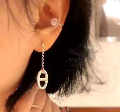 {
  "[Bling Jewelrys ]CHAINE TASSEL EARRINGS": "[ブリングジュエリー] チェーンタッセルピアス"
}