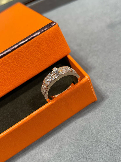 {
  "Bling Jewelrys": "ブリングジュエリー",
  "KELLY PINK GOLD DIAMOND RING": "ケリー ピンクゴールド ダイヤモンドリング"
}