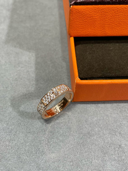 {
  "Bling Jewelrys": "ブリングジュエリー",
  "KELLY PINK GOLD DIAMOND RING": "ケリー ピンクゴールド ダイヤモンドリング"
}