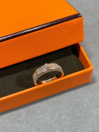 {
  "Bling Jewelrys": "ブリングジュエリー",
  "KELLY PINK GOLD DIAMOND RING": "ケリー ピンクゴールド ダイヤモンドリング"
}