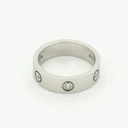 {
"Bling Jewelrys ": "Bling Jewelrys ",
"LOVE RING 5.5MM 3 DIAMONDS SILVER": "LIEBESRING 5,5MM 3 DIAMANTEN SILBER"
}