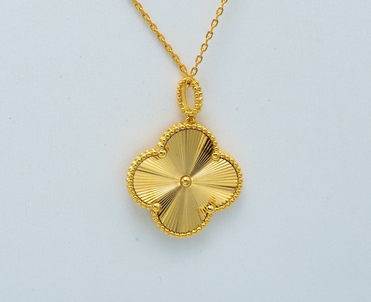 {
  "Bling Jewelrys": "Bling Jewelry",
  "CLOVER 25MM PEDANT NECKLACE GOLD": "KLEEBLATT 25MM ANHÄNGERKETTE GOLD"
}