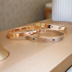 [Bling Jewelrys]クラシック 6.1mm ラブブレスレット 10ダイヤモンド マルチカラー