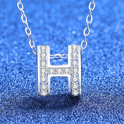 {
  "Bling Jewelrys": "ブリングジュエリー",
  "FULL-PAVE \"H\" MOISSANITE PENDANT NECKLACE": "フルパヴェ \"H\" モアサナイト ペンダントネックレス"
}