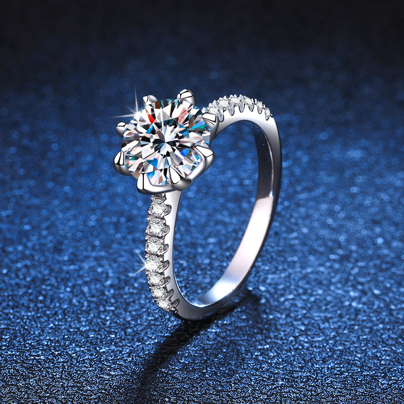 {
  "Bling Jewelrys": "ブリングジュエリー",
  "BOLD TIGER CLAW MOISSANITE ENGAGEMENT RING": "ボールド タイガークロー モアサナイト エンゲージメントリング"
}