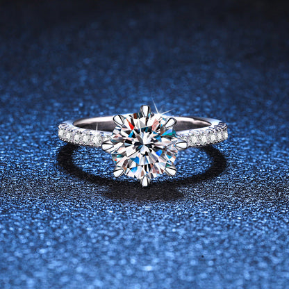 {
  "Bling Jewelrys": "ブリングジュエリー",
  "BOLD TIGER CLAW MOISSANITE ENGAGEMENT RING": "ボールド タイガークロー モアサナイト エンゲージメントリング"
}