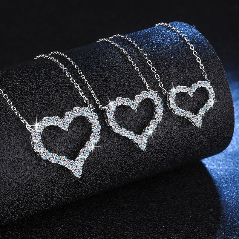 [Bling Jewelrys]ROMANTIC HEART MOISSANITE PENDANT NECKLACE
