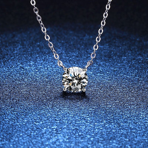 [Bling Jewelrys]CLASSIC FOUR-PRONG SOLITAIRE MOISSANITE NECKLACE