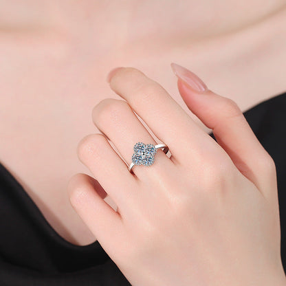 [Bling Jewelrys]ELEGANT FOUR-LEAF CLOVER MOISSANITE RING
