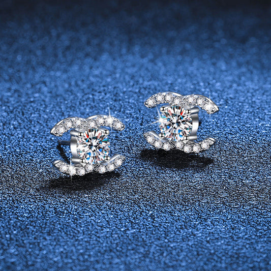 [Bling Jewelrys]CHIC INTERLOCKING DOUBLE-C MOISSANITE STUD EARRINGS