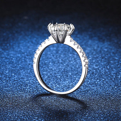{
  "Bling Jewelrys": "ブリングジュエリー",
  "BOLD TIGER CLAW MOISSANITE ENGAGEMENT RING": "ボールド タイガークロー モアサナイト エンゲージメントリング"
}