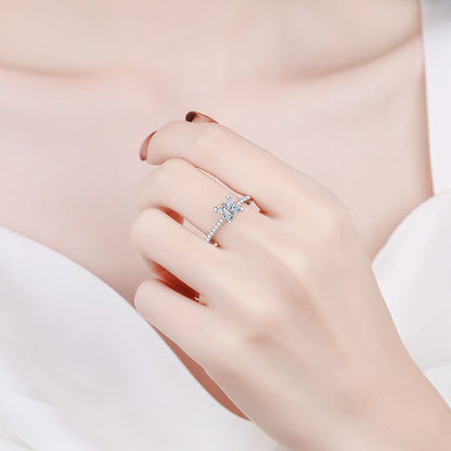 {
  "Bling Jewelrys": "Bling Jewelry",
  "ELEGANT PRINCESS CUT MOISSANITE ENGAGEMENT RING": "エレガント プリンセスカット モアッサナイト 婚約指輪"
}