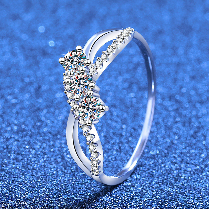 [Bling Jewelrys]INTERTWINING LOVE MOISSANITE RING