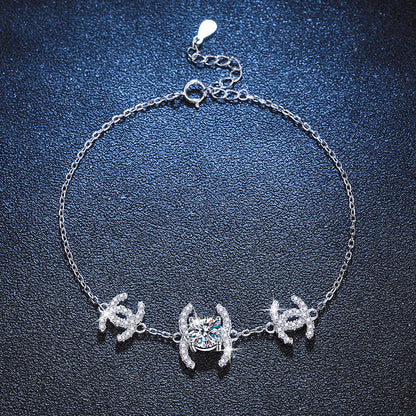 [Bling Jewelrys]CLASSIC INTERLOCKING MOISSANITE BRACELET