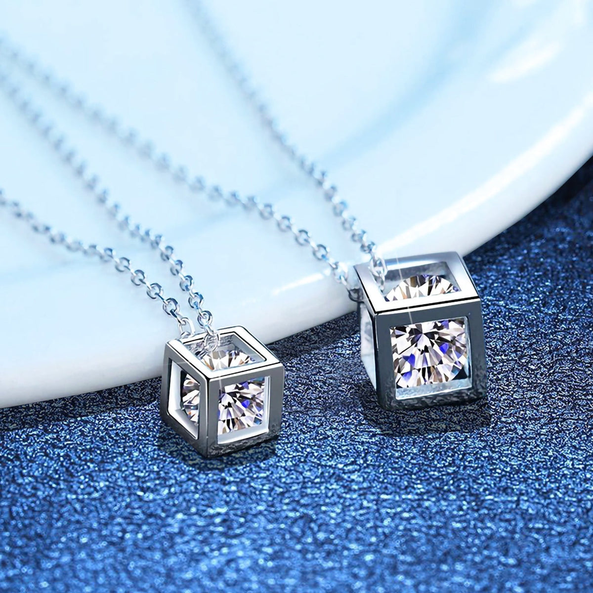 [Bling Jewelrys]GEOMETRISCHE ZUCKERWÜRFEL-MOISSANIT-HALSKETTE