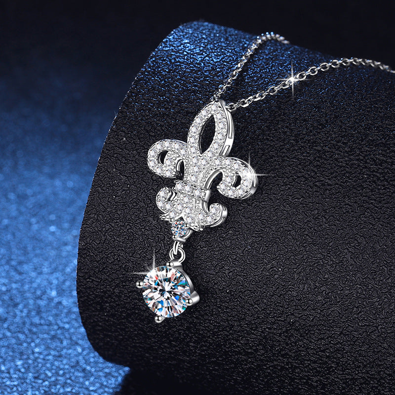 [Bling Jewelrys]ROYAL FLEUR-DE-LIS MOISSANITE PENDANT NECKLACE