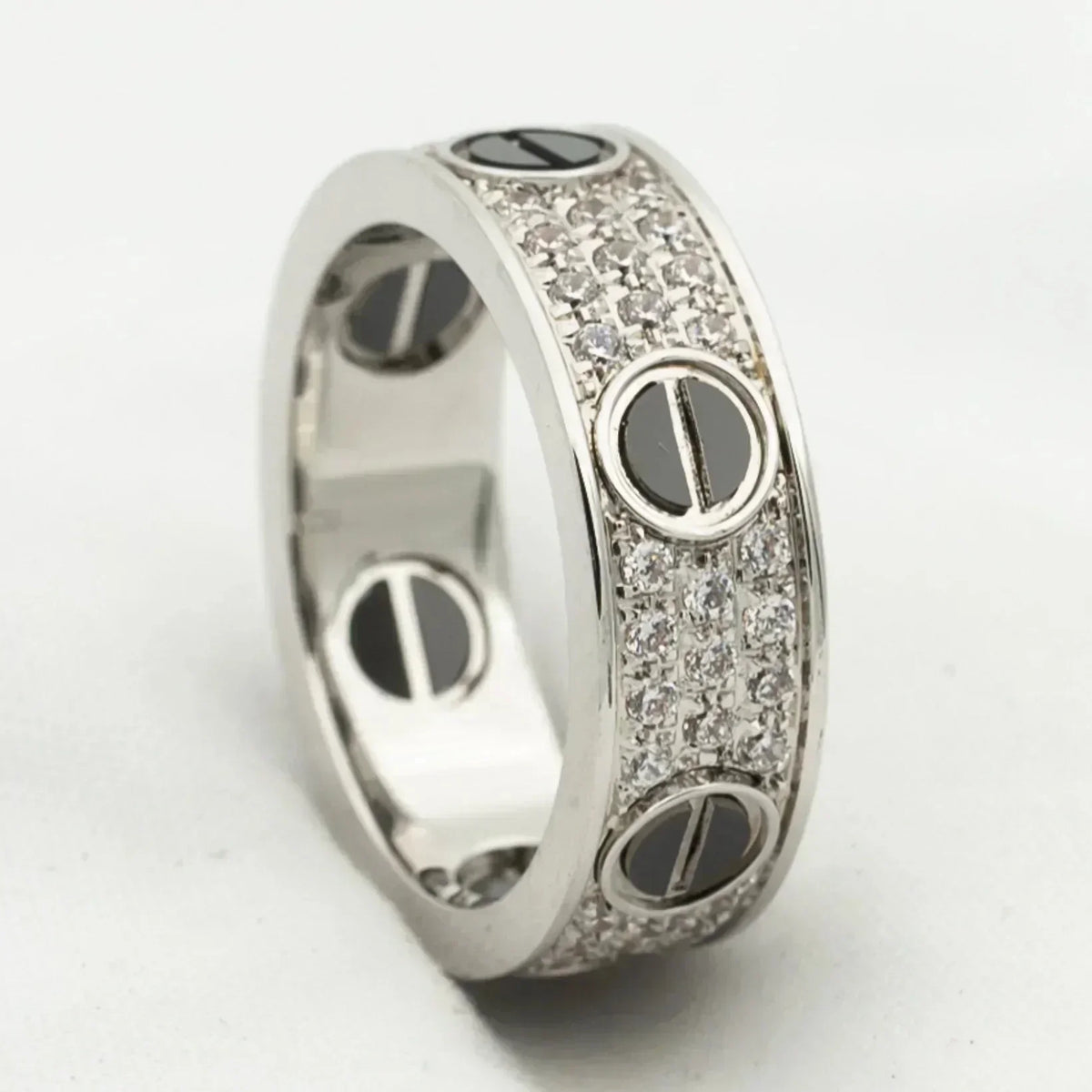 {"Bling Jewelrys ": "BLING JEWELRY LIEBESRING 5,5 MM KERAMIK MIT DIAMANT-PAVÉ"}