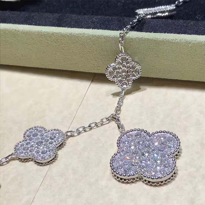 [Bling Jewelrys ]CLOVER 6 MOTIFS SILVER DIAMOND BRACELET