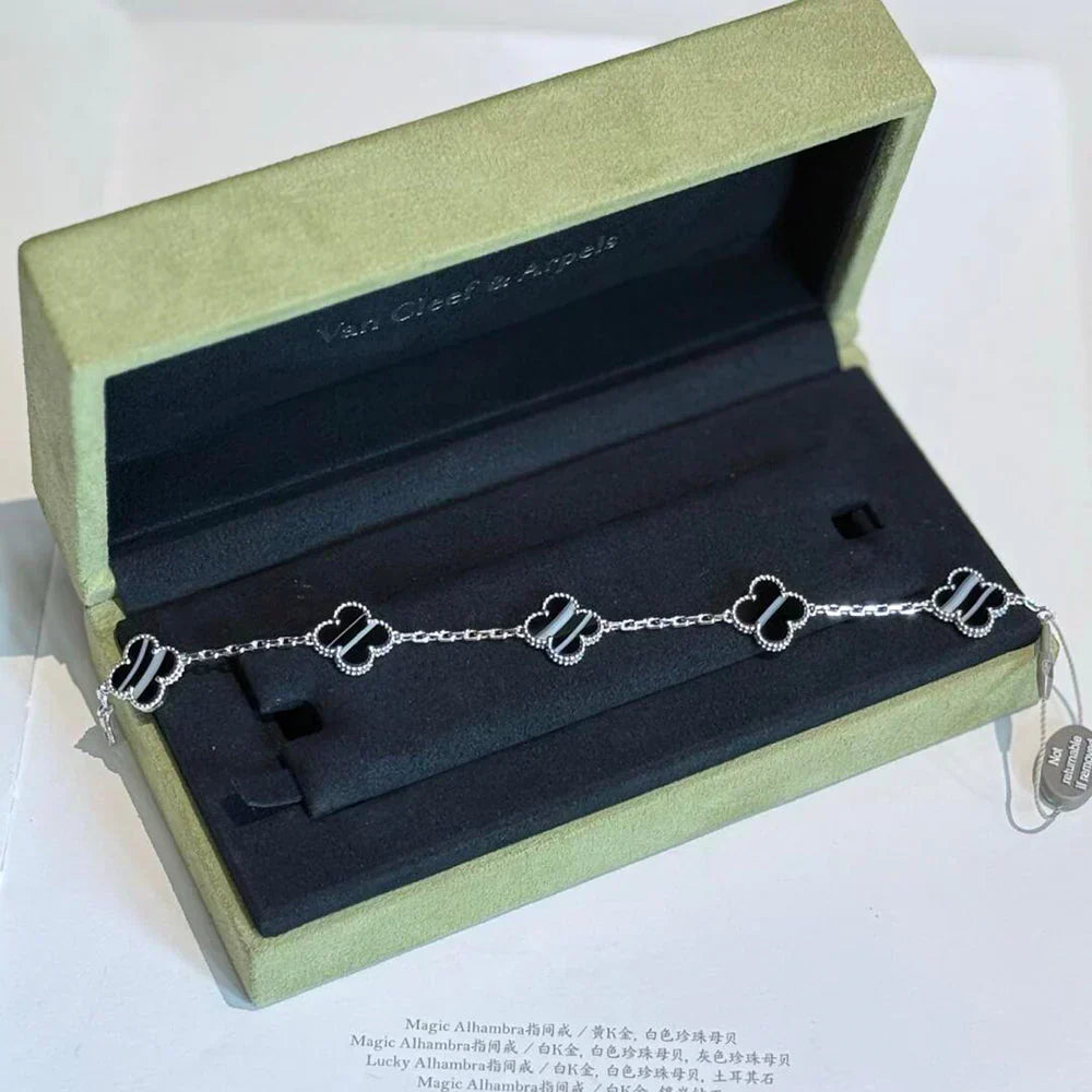 [Bling Jewelrys] KOLLEKTION: CLOVER 5 MOTIV ARMBAND MIT PULSAR- STEIN